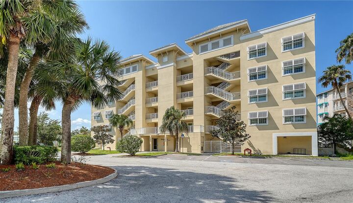 Property Photo:  250 Hidden Bay Drive 302  FL 34229 