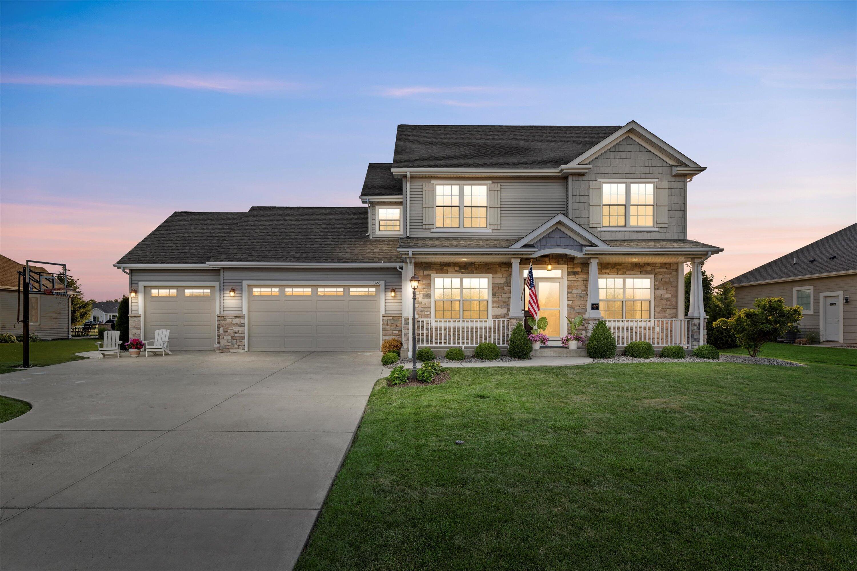 Property Photo: 2326 Carlas Way WI 53406