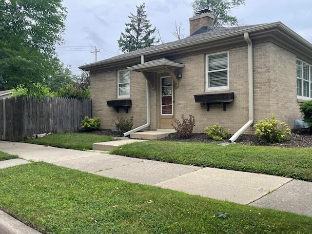 Property Photo: 3100 N Wisconsin Ave WI 53402