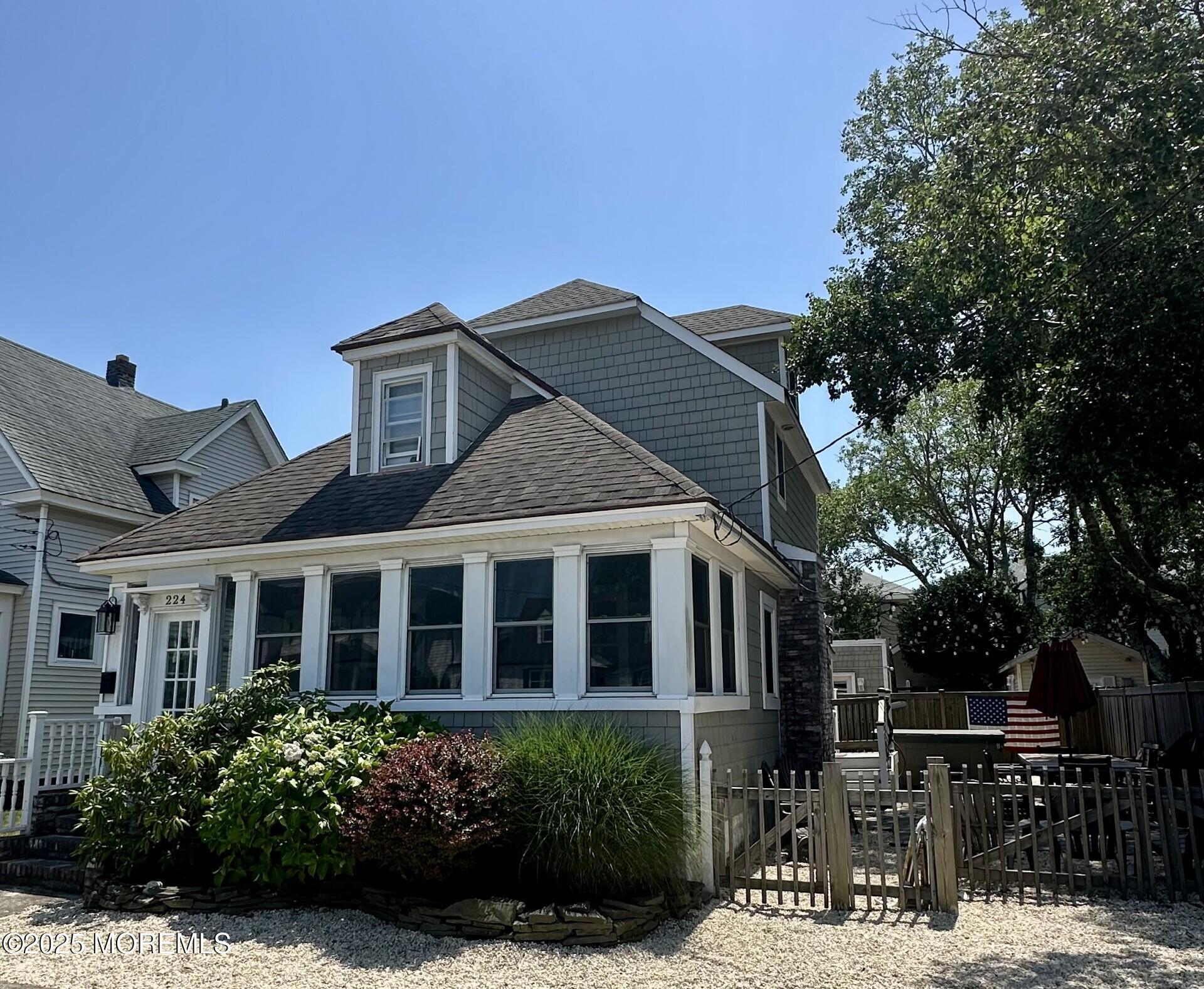 224 5th Street A  Beach Haven NJ 08008 photo