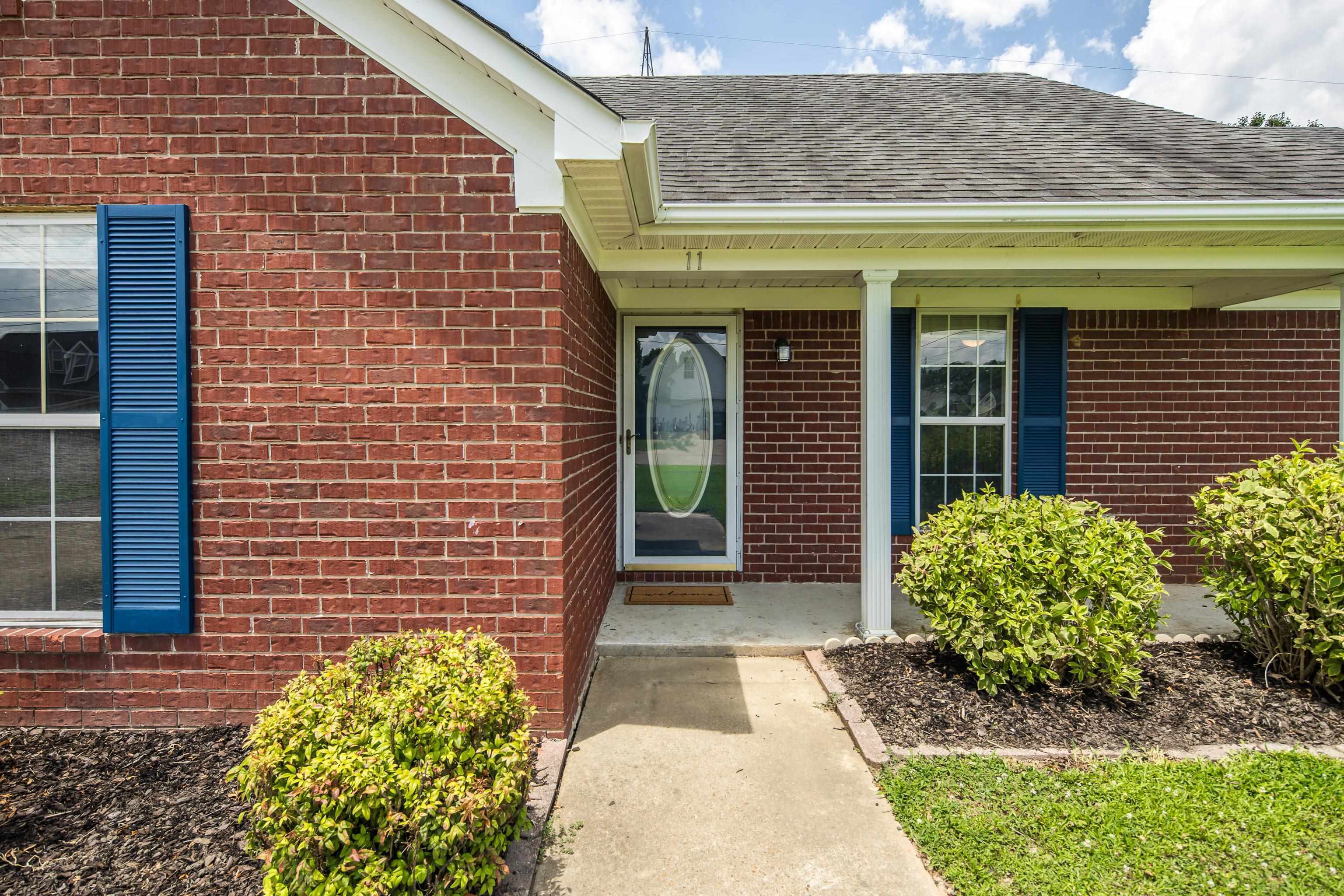 Property Photo: 11 Woodshire Ln TN 38011
