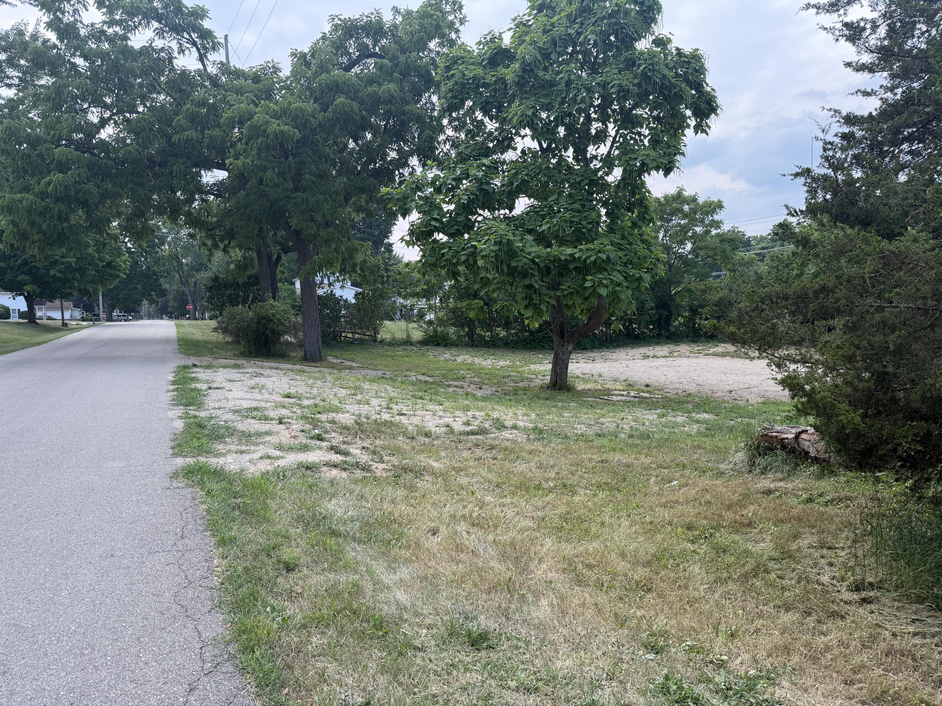 Property Photo:  310 School Street  MI 49247 