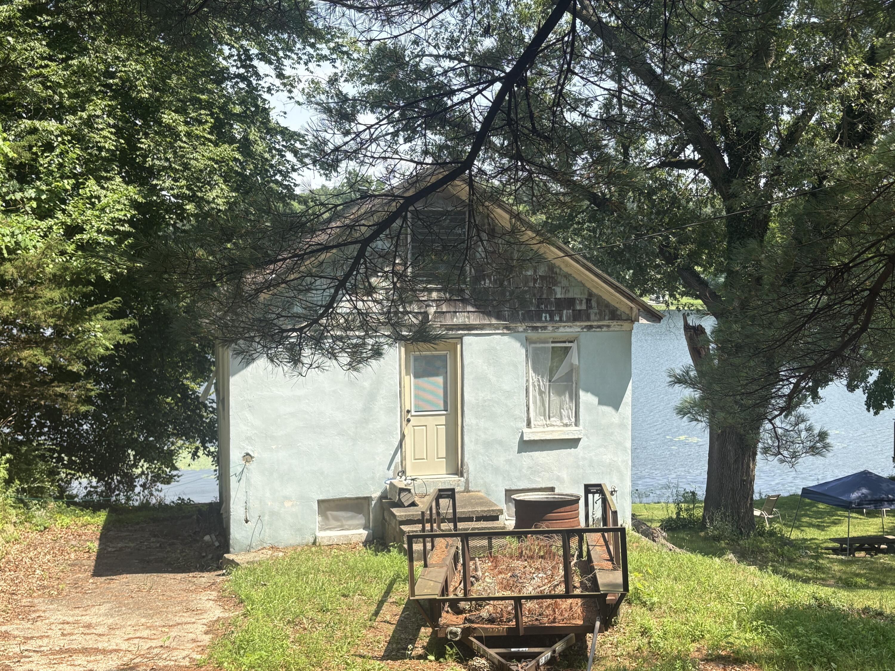 Property Photo:  10567 Clear Lake Avenue  MI 49014 