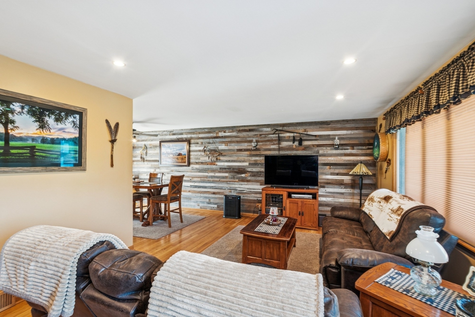 Property Photo: 8900 S 85th Avenue IL 60457