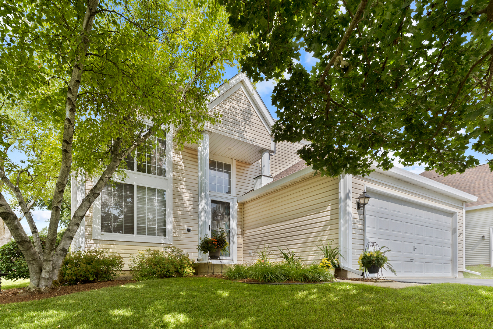 410 Briarwood Lane  Algonquin IL 60102 photo