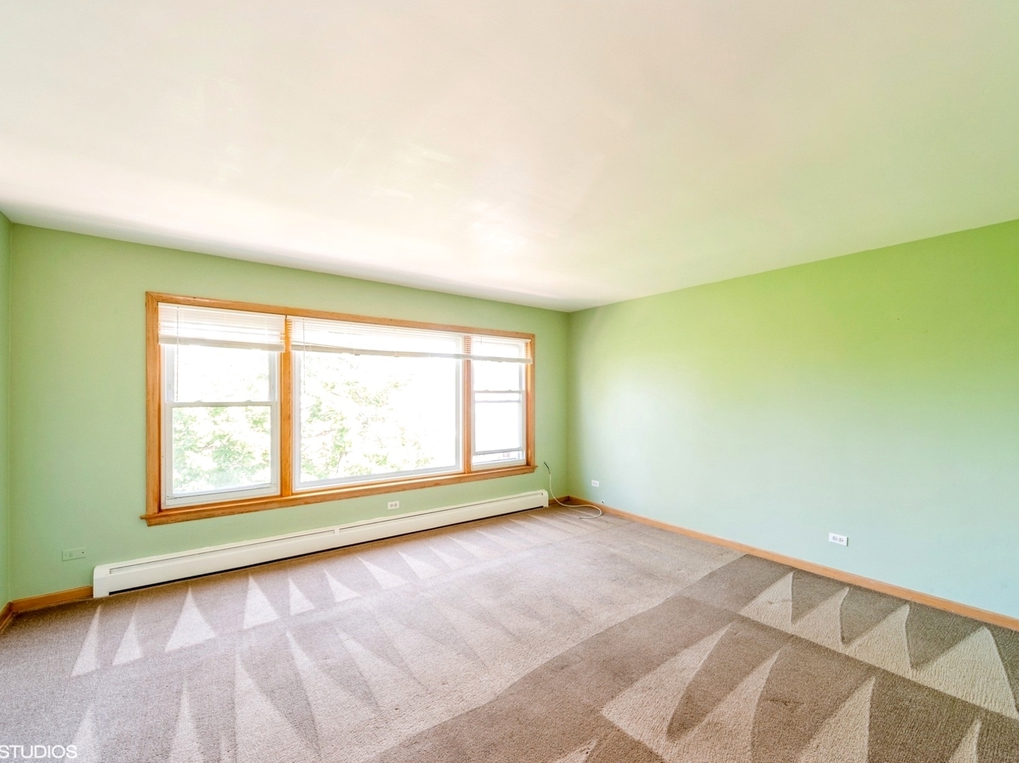 Property Photo:  4752 N Menard Avenue 3S  IL 60630 