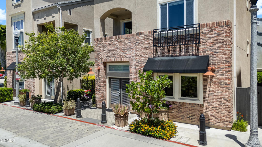 Property Photo: 274 S Prospect Avenue CA 92780