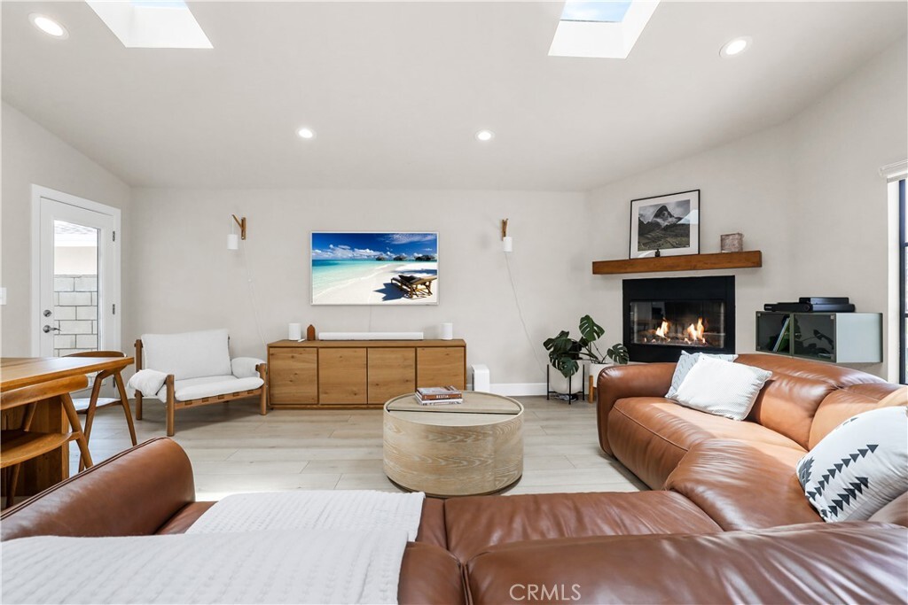 Property Photo: 8462 Hillhead Drive CA 92646