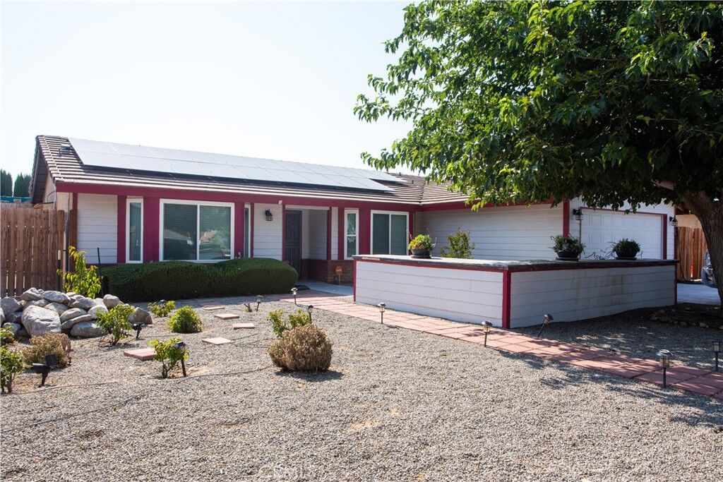 Property Photo:  11957 Wapato Road  CA 92308 