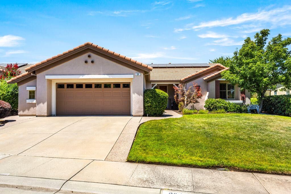 Property Photo: 624 Yerington Lane CA 95648