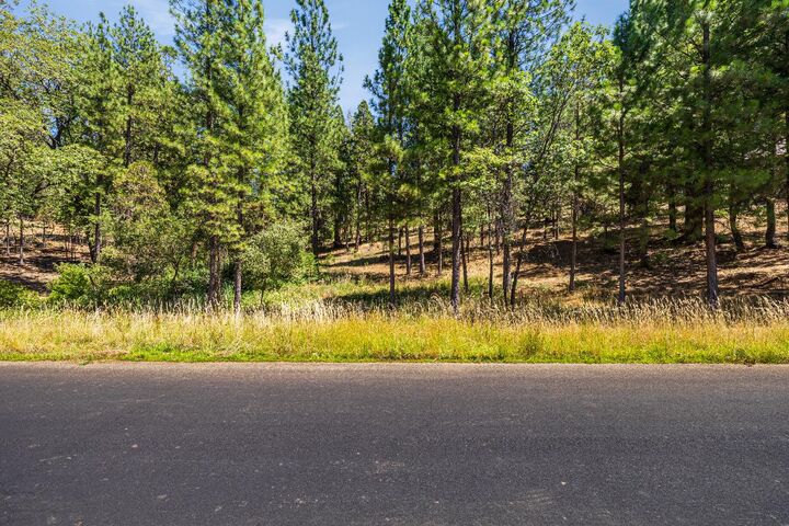 Property Photo: 1711 The Point Road CA 95722