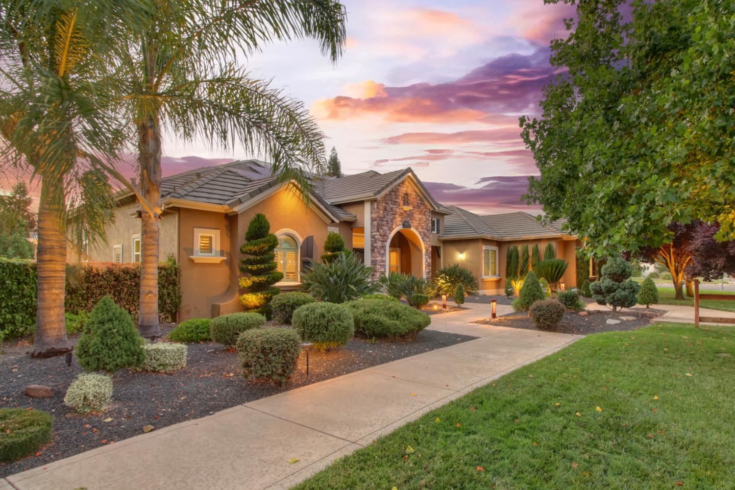 10127 Clover Ranch Drive  Sacramento CA 95829 photo