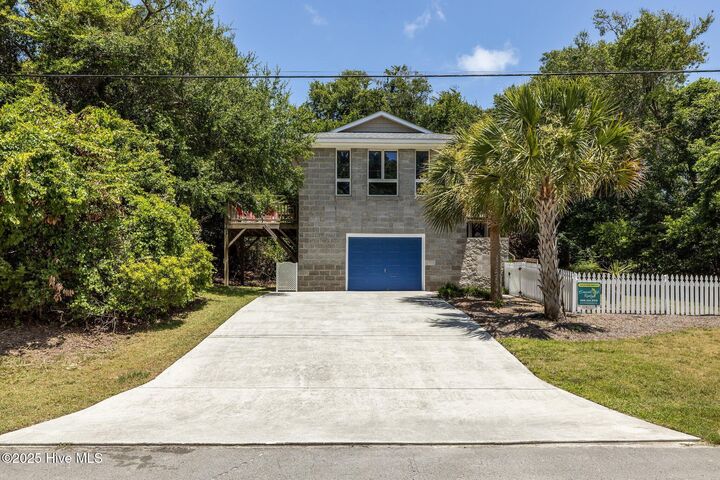 Property Photo:  412 Wild Cherry Lane  NC 28594 