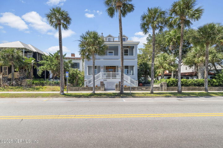 Property Photo: 154 Avenida Menendez FL 32084