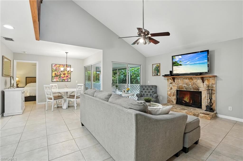 Property Photo:  3380 Timberwood Cir  FL 34105 