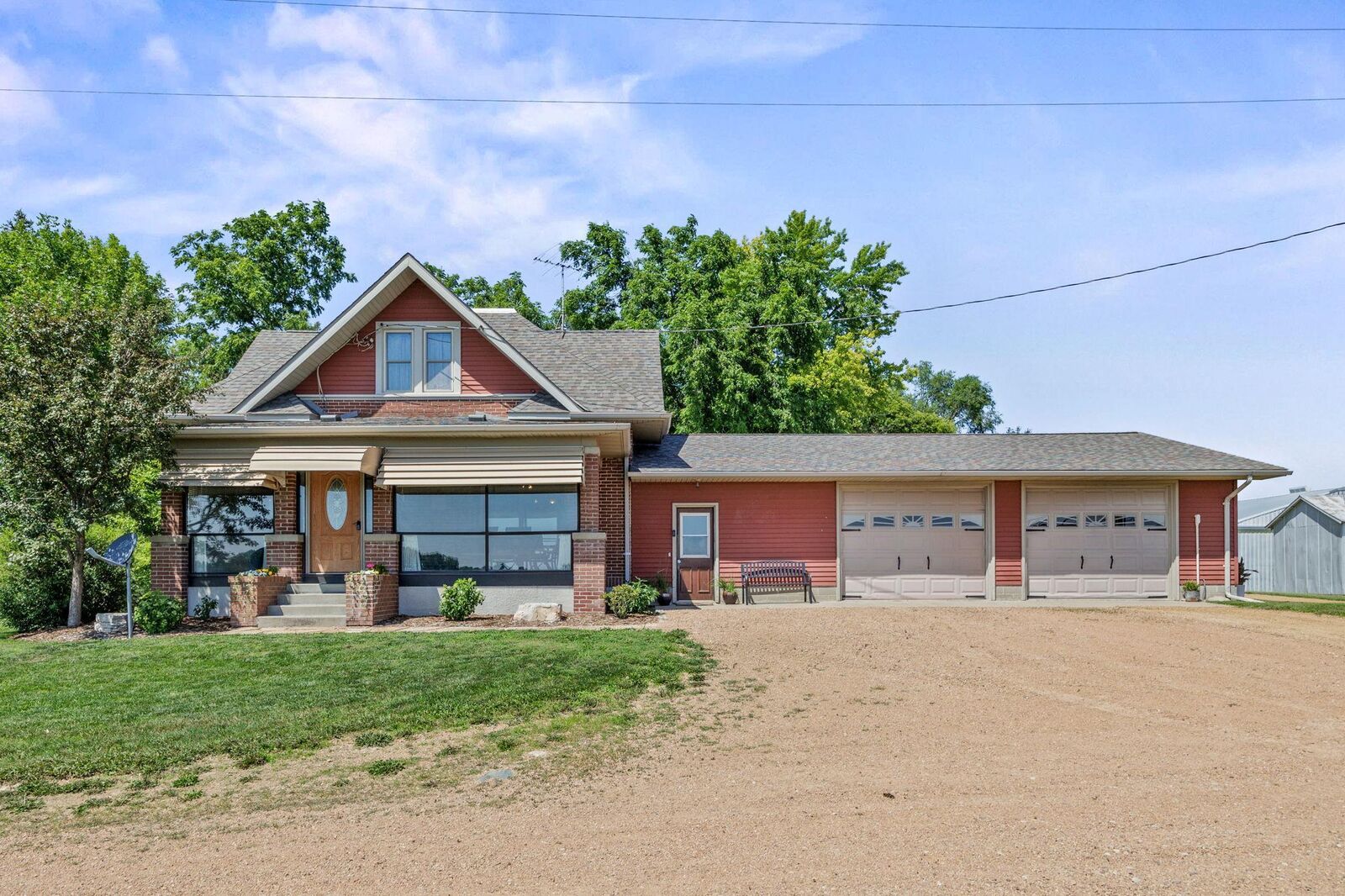 Property Photo: 17546 Jade Avenue MN 55336