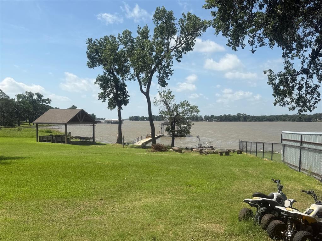 Property Photo:  345 County Road 4874  TX 76071 