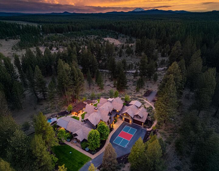 18780 Macalpine Loop  Bend OR 97702 photo