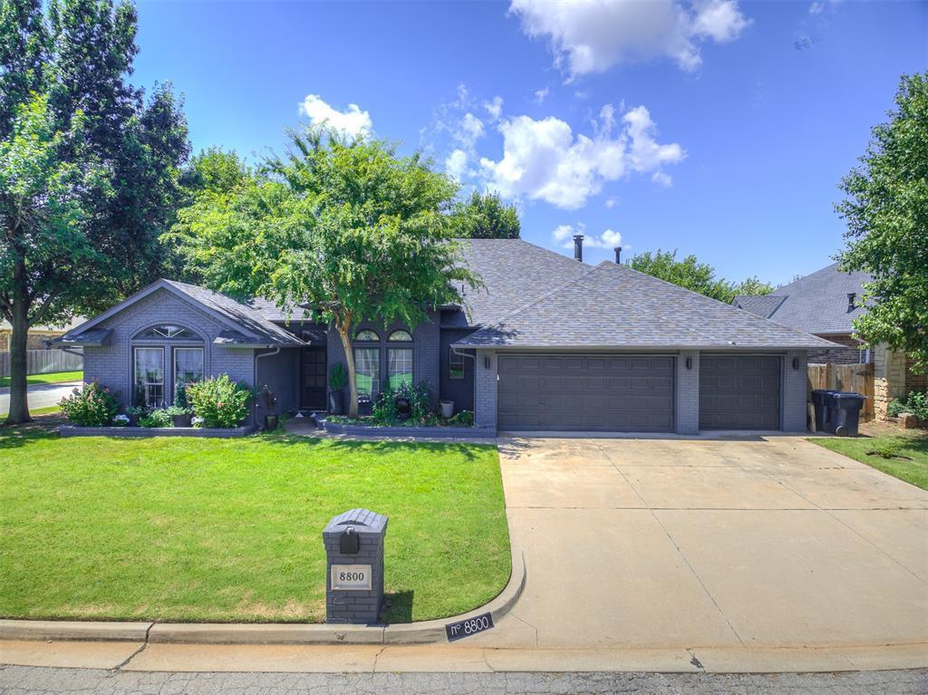 Property Photo: 8800 NW 116th Street OK 73162