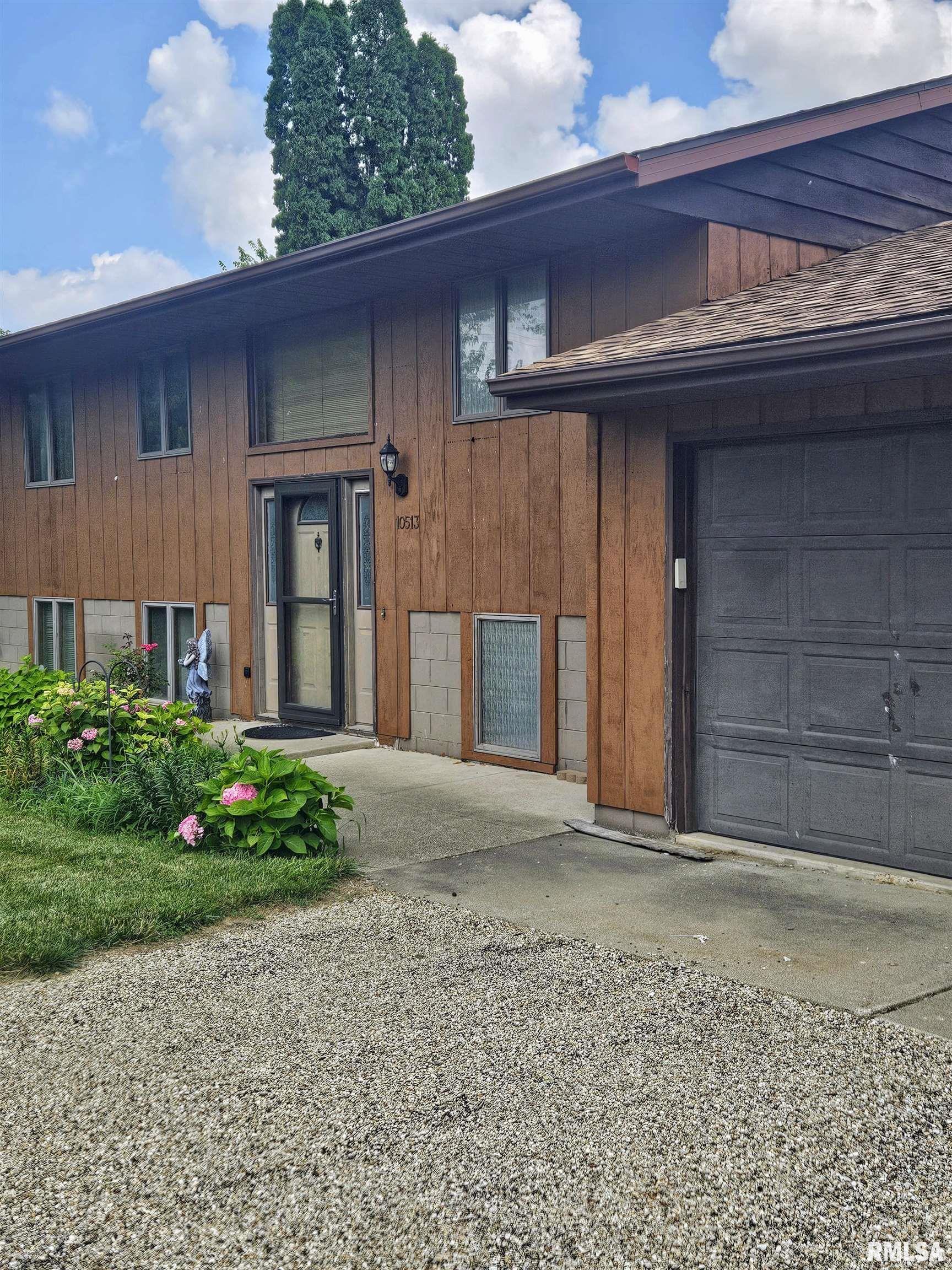 Property Photo: 10513 W Sir Galahad Court IL 61547