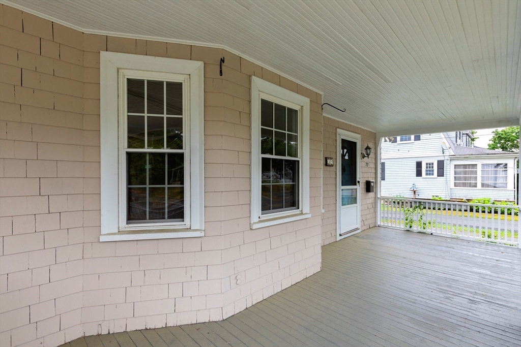 Property Photo:  33 Spooner St  MA 02360 