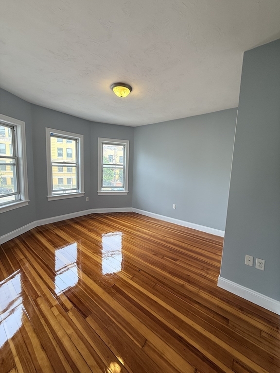 Property Photo: 33 Lithgow 2 MA 02124