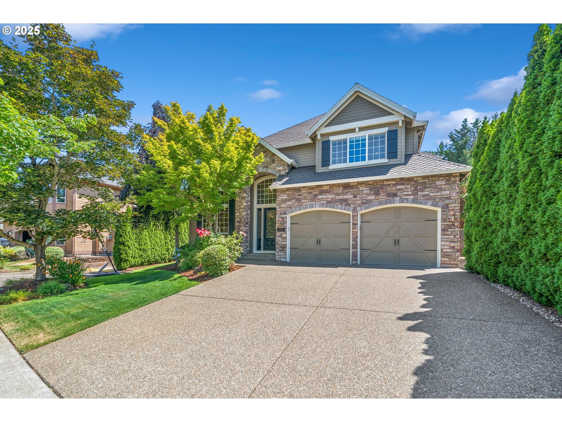 Property Photo: 22556 SW 96th Dr OR 97062