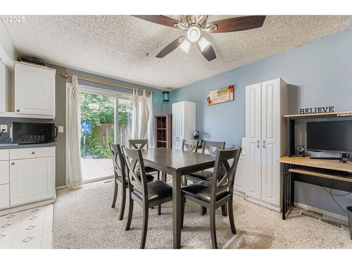 Property Photo: 2653 SW 18th Pl OR 97080