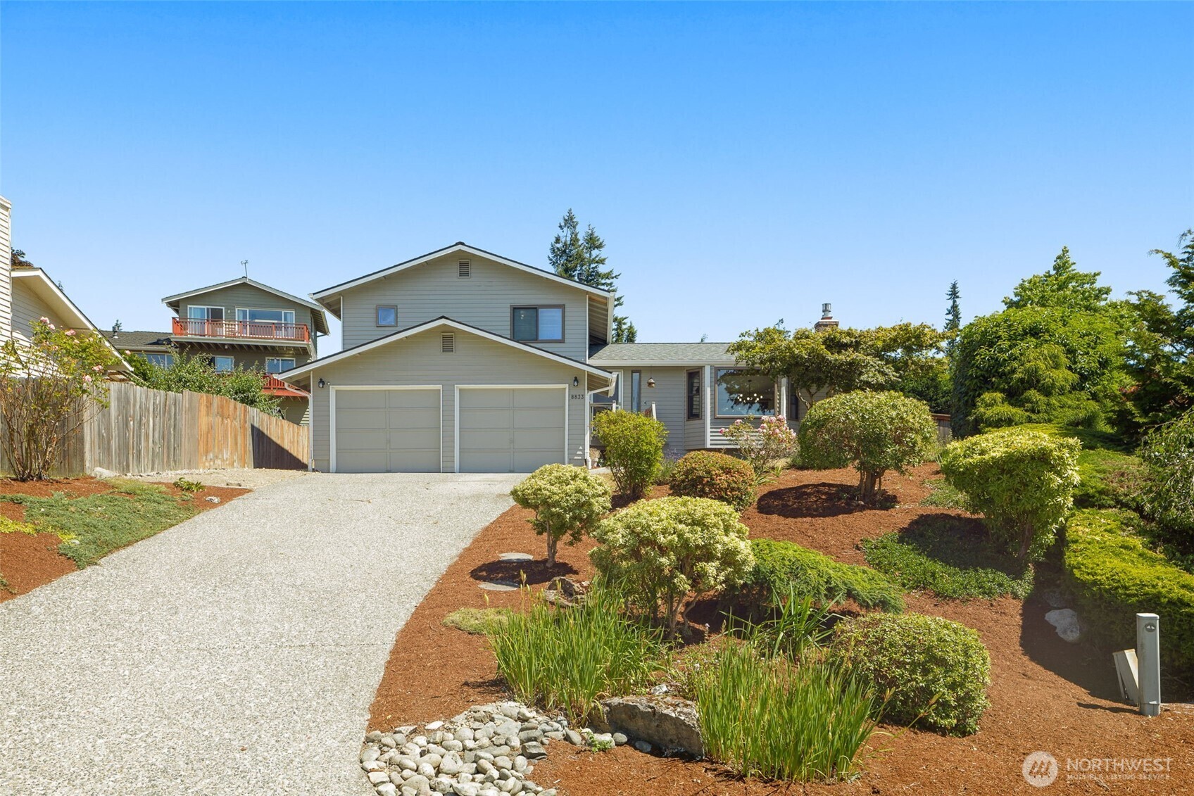8833  47th Place W  Mukilteo WA 98275 photo
