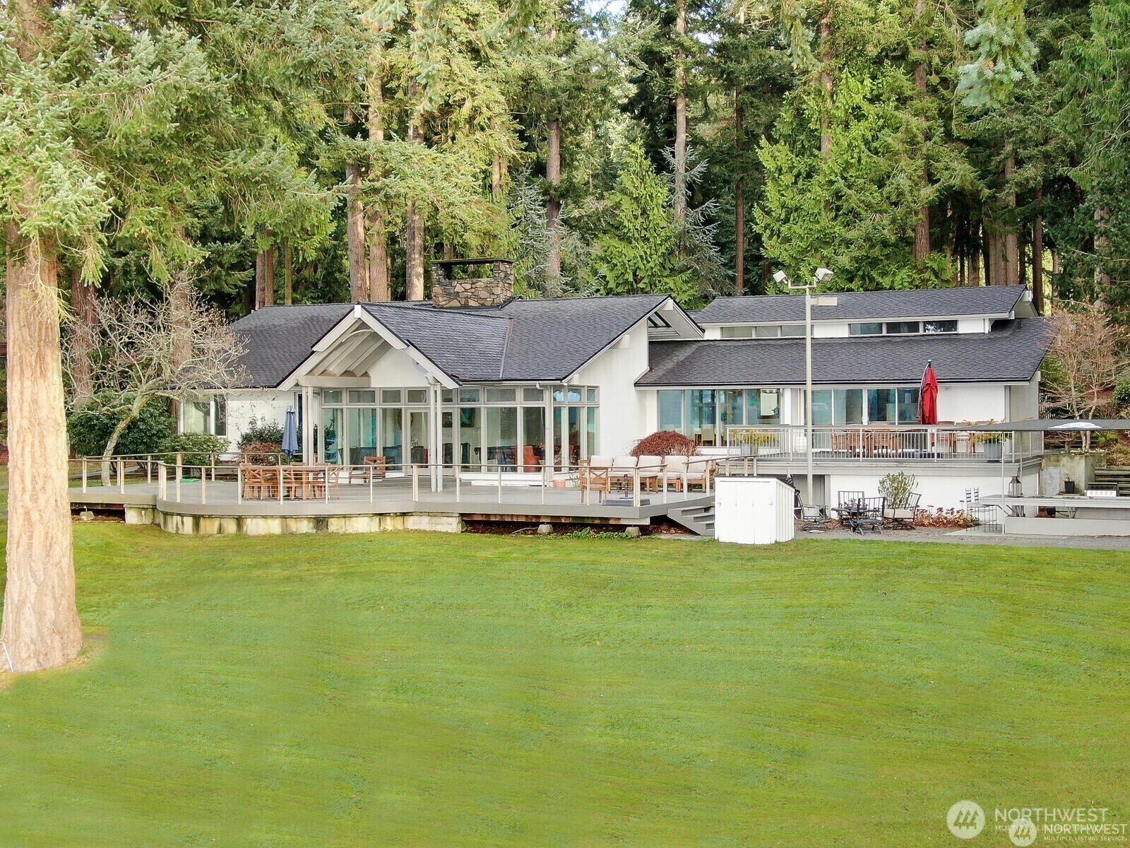 Property Photo: 1865 Crestwood Cove Court WA 98249