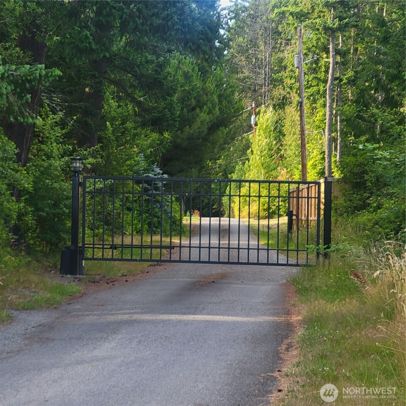 Property Photo: 1491 Hultman Road WA 98282