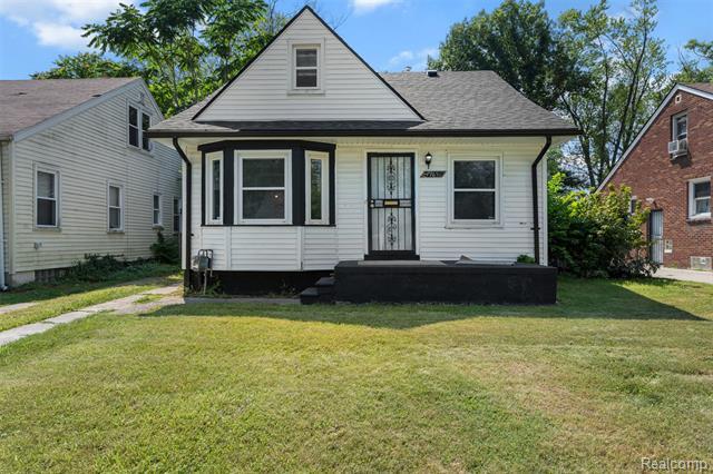 Property Photo: 17631 Kentfield Street MI 48219