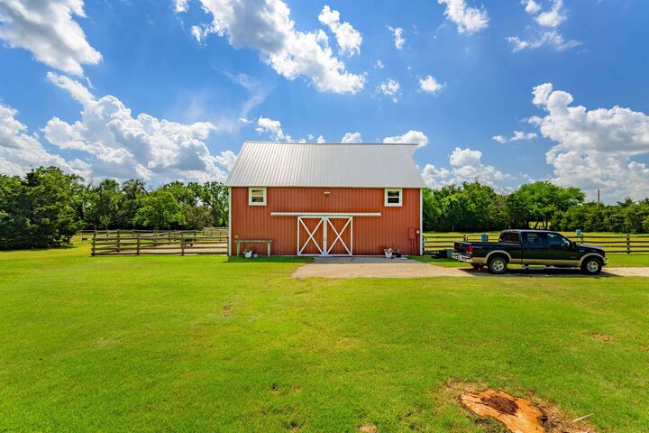 Property Photo:  8835 S 103rd St W  KS 67026 