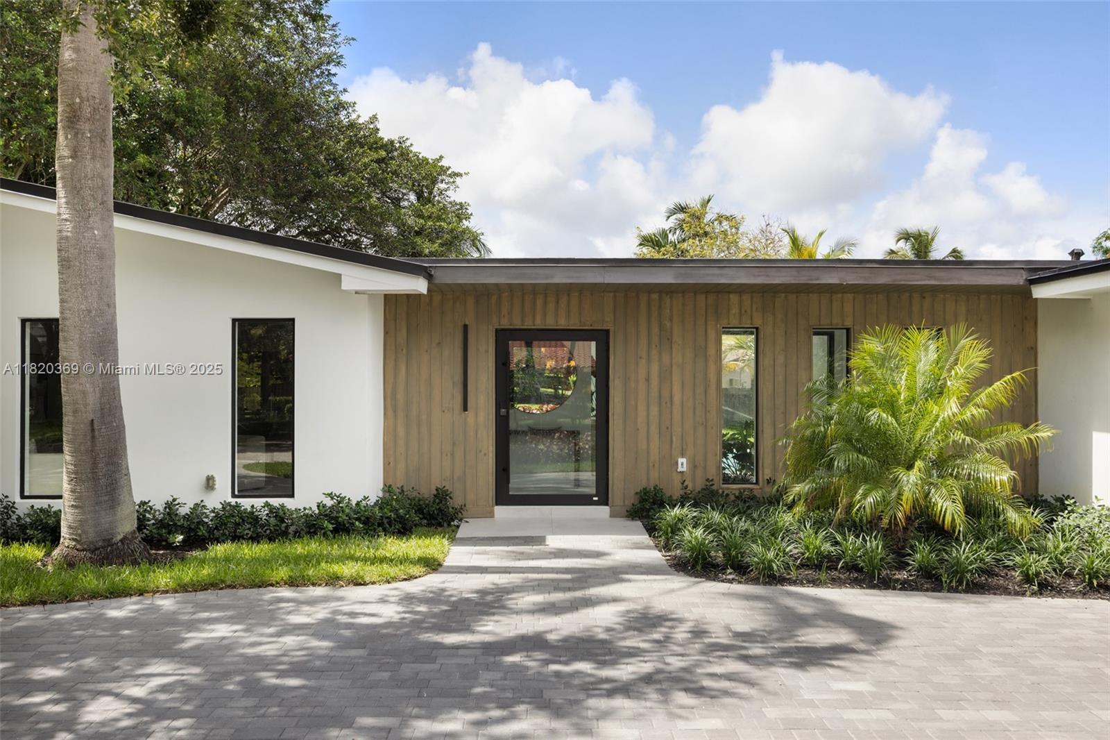 Property Photo:  7805 SW 165th St  FL 33157 