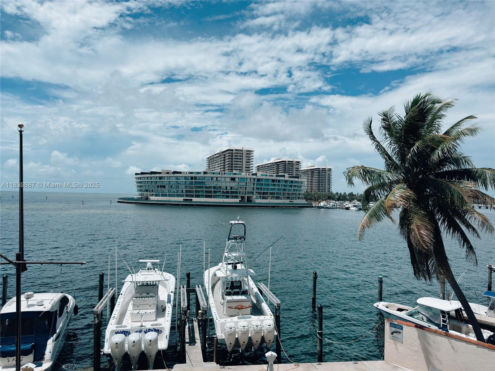 1632 S Bayshore Ct 203  Miami FL 33133 photo