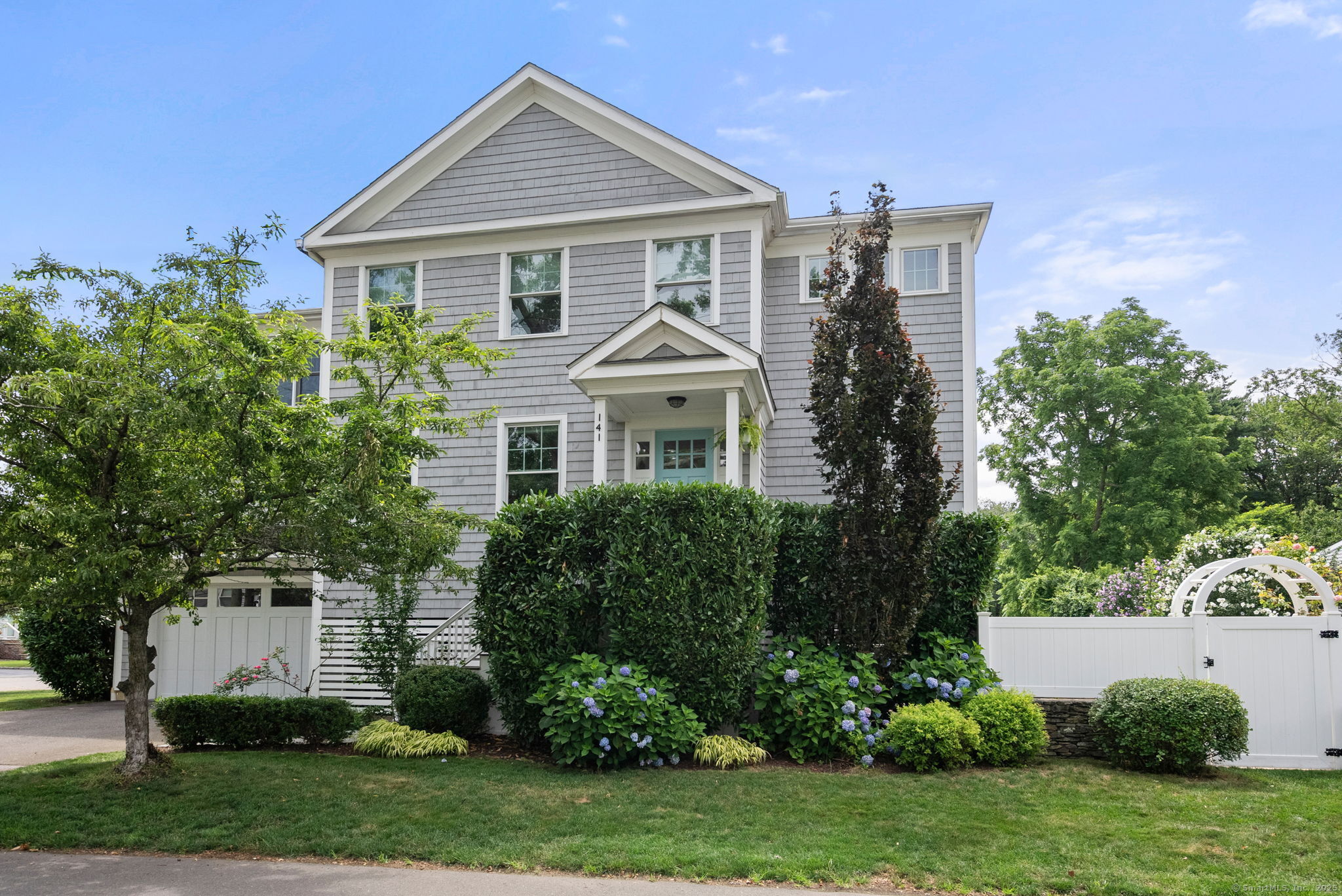 Property Photo:  141 Veres Street  CT 06824 
