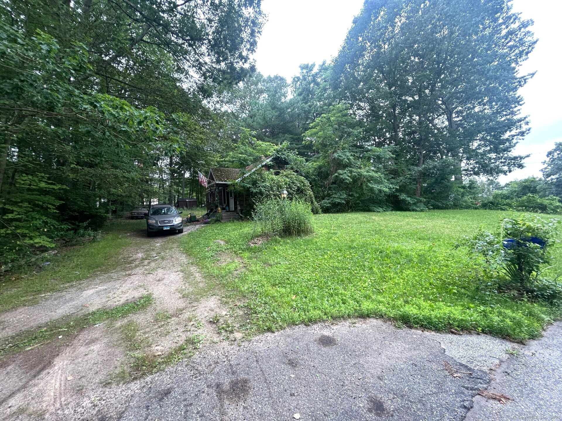 Property Photo: 73 Eaton Road CT 06084