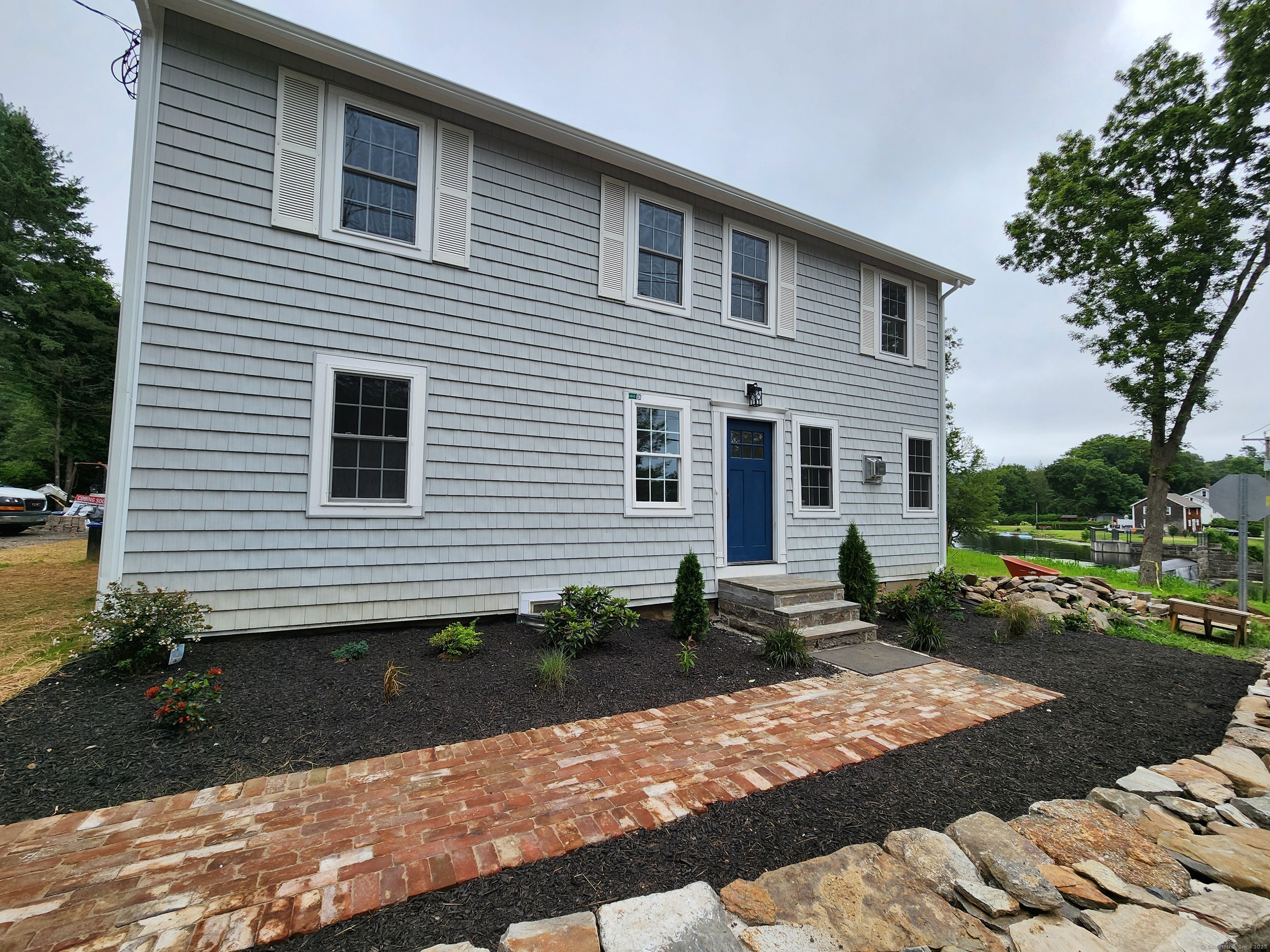 Property Photo:  154 Falls Road  CT 06469 