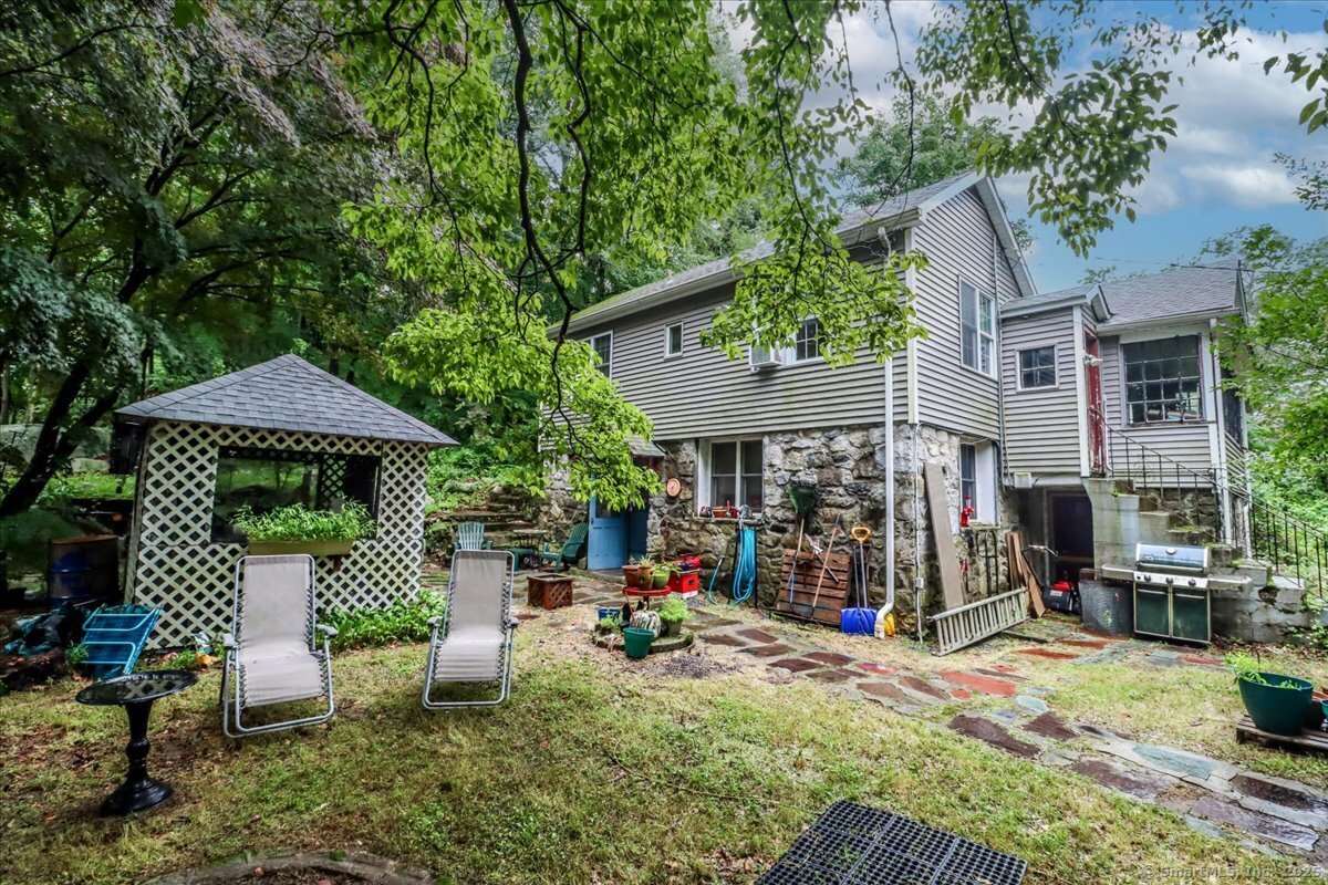 Property Photo:  52 Hudson Drive  CT 06812 
