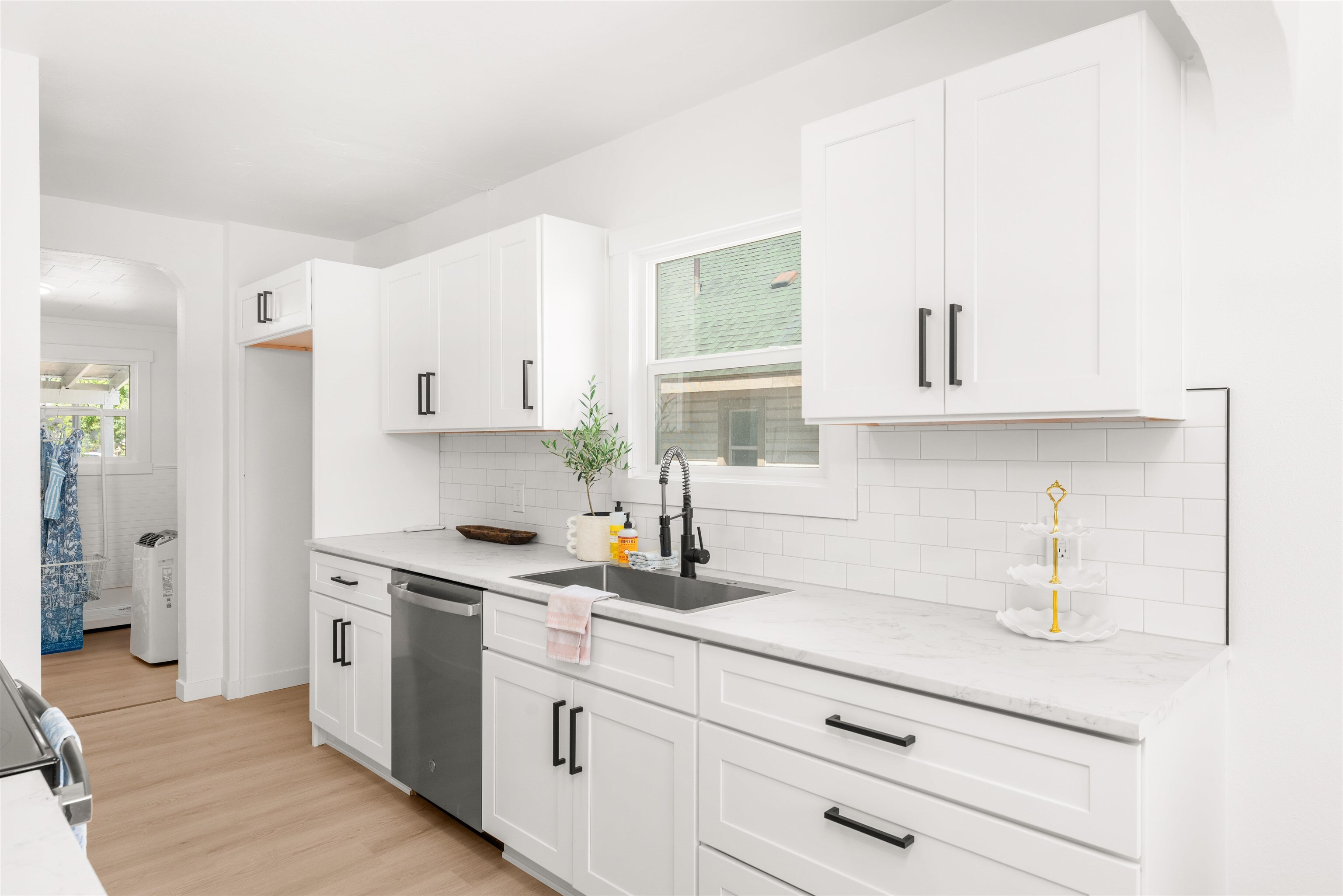 Property Photo: 1227 E Providence Ave WA 99207
