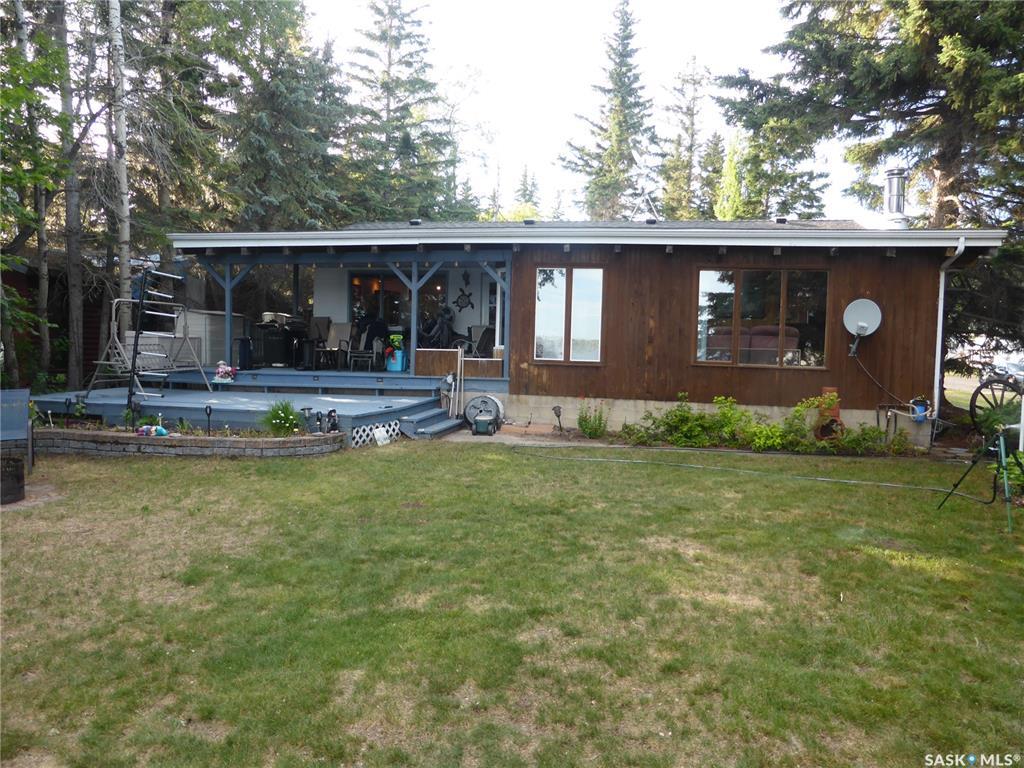 Property Photo: 1550 Willow Avenue SK S0M 1J0