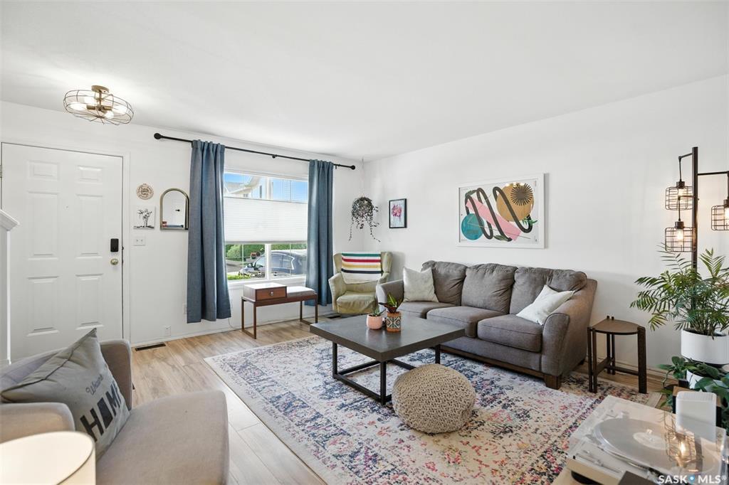 809 Kristjanson Road 30  Saskatoon SK S7S 1M8 photo