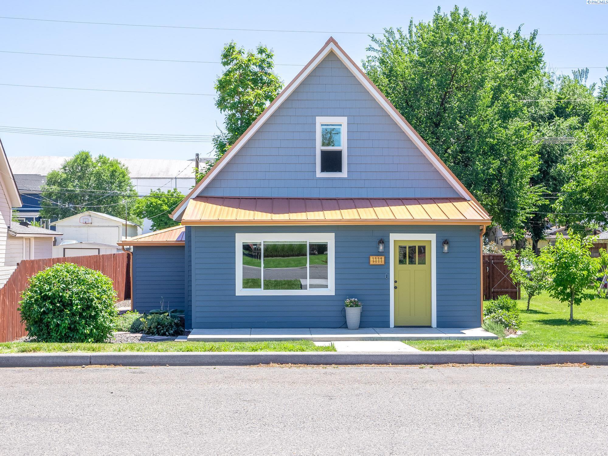 Property Photo: 1111 Sherman Ave WA 99350