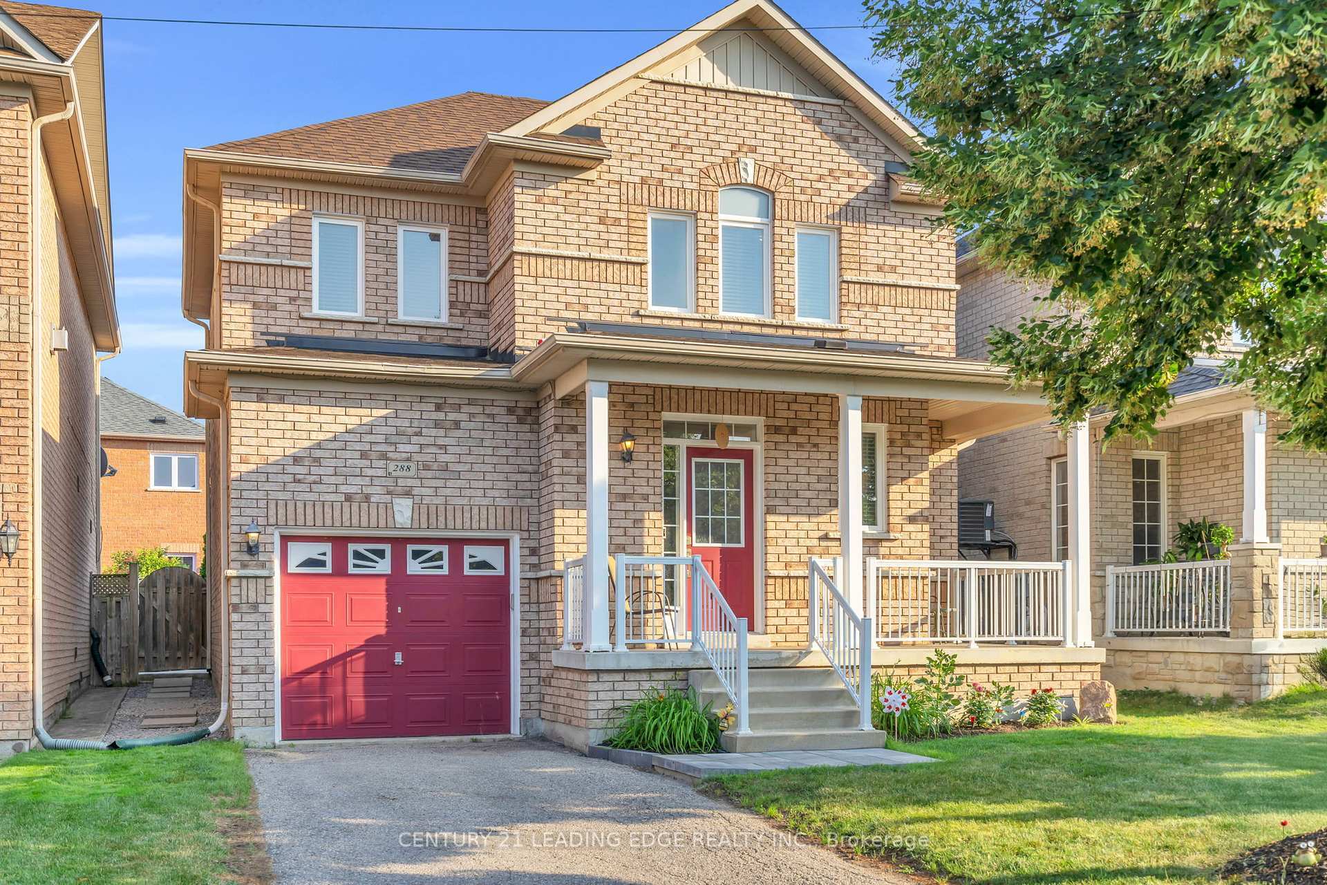 Property Photo:  288 Kirkvalley Crescent  ON L4G 7S2 