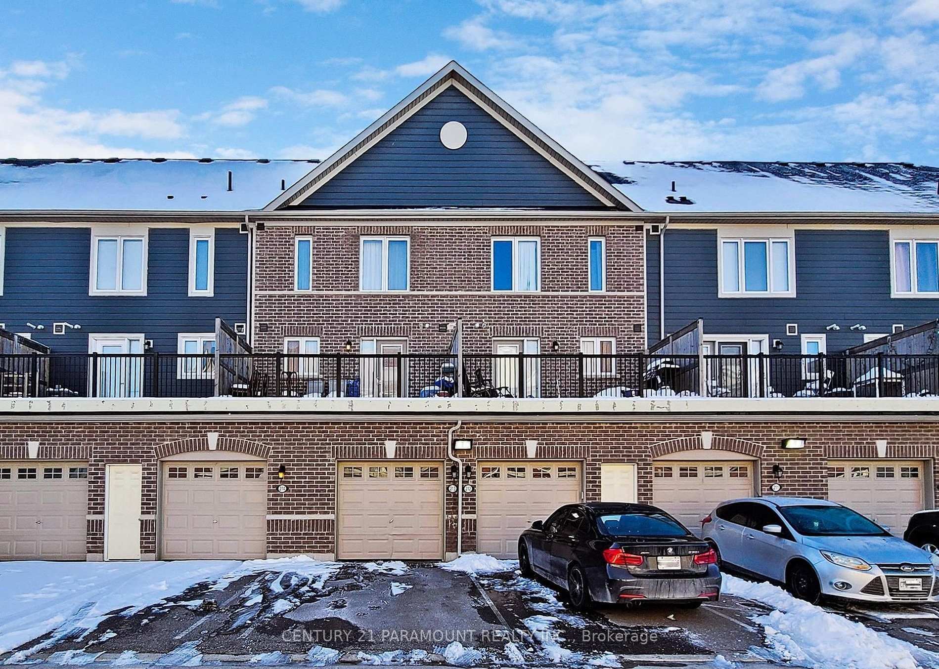 Property Photo: 250 Sunny Meadow Boulevard 213 ON L7A 0A1