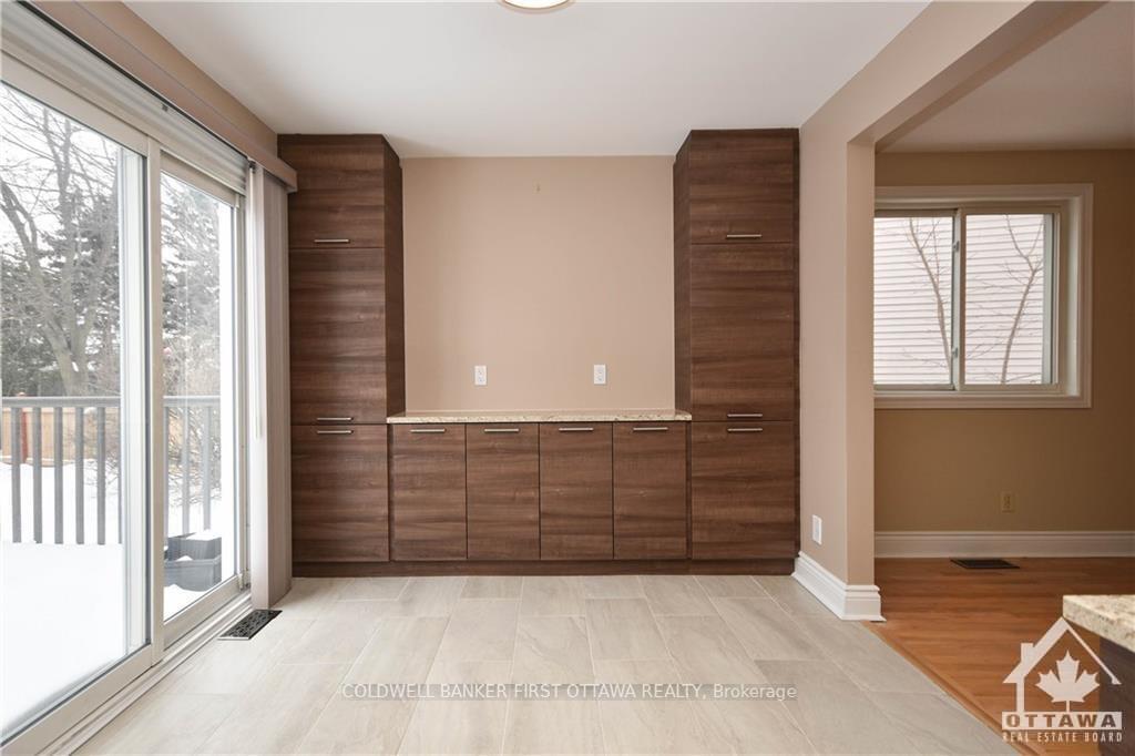 Property Photo: 1883 Des Prairies Avenue ON K1E 2R5
