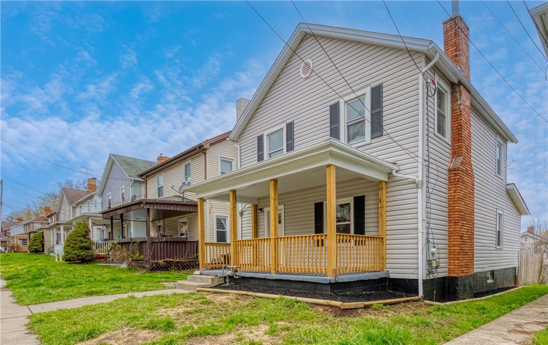 Property Photo:  1122 Wade St  PA 15001 
