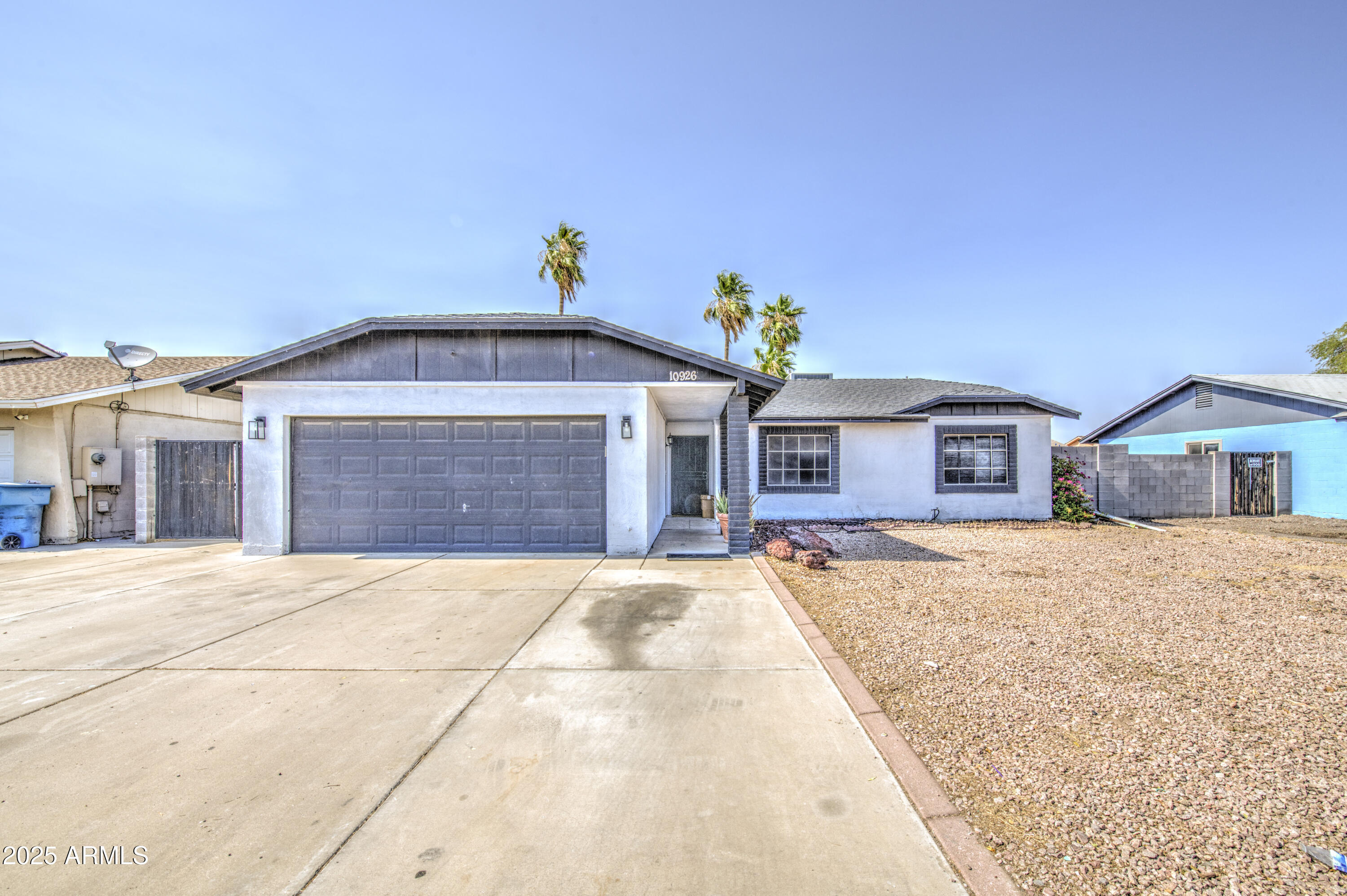 Property Photo:  10926 W Roma Avenue  AZ 85037 