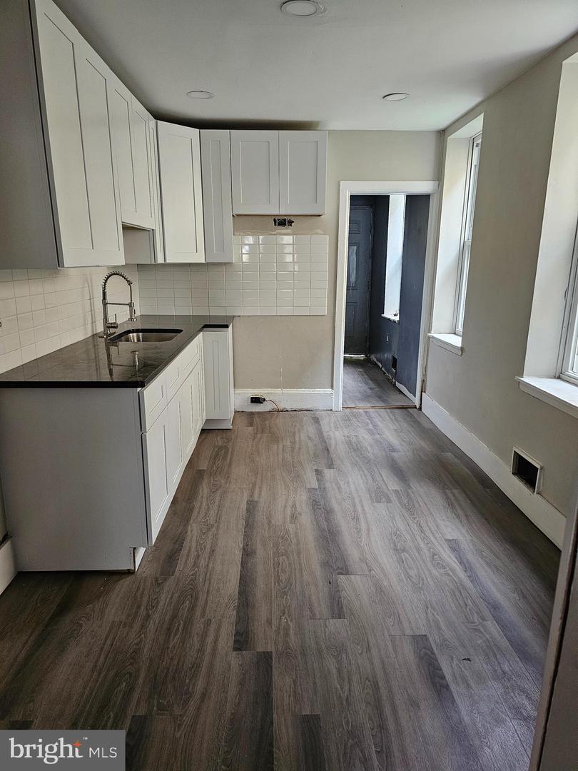 Property Photo: 2554 N 5th Street PA 19133