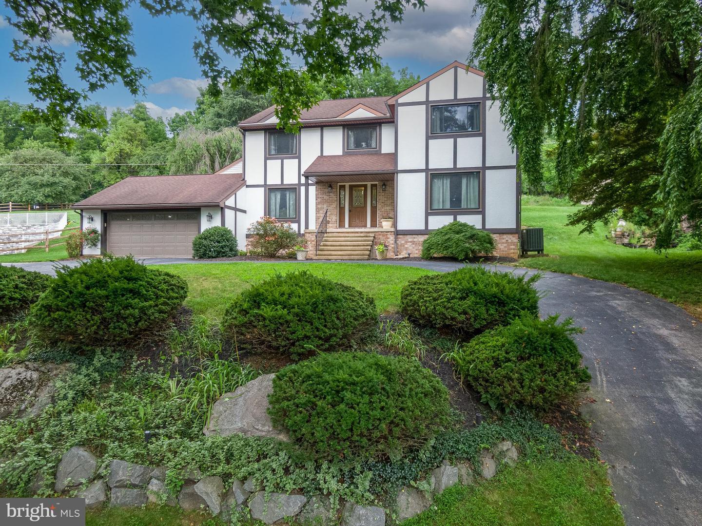 Property Photo: 1841 Lincoln Avenue PA 19610